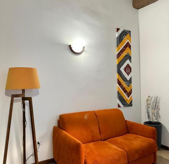 اتاق لوکس با تخت بزرگ, Santa Cecilia Perugia  Rooms&suite