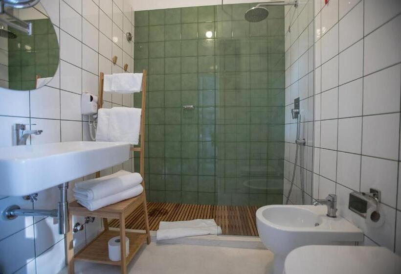 Трехместный Номер Deluxe Вид на Море, Senia_rooms_vista