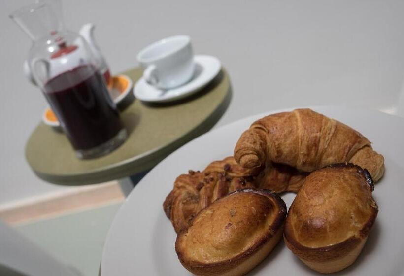 Трехместный Номер Deluxe Вид на Море, Senia_rooms_vista