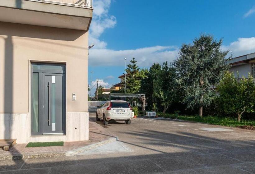 Номер Стандарт с Балконом, Benvenuti In Puglia B&b