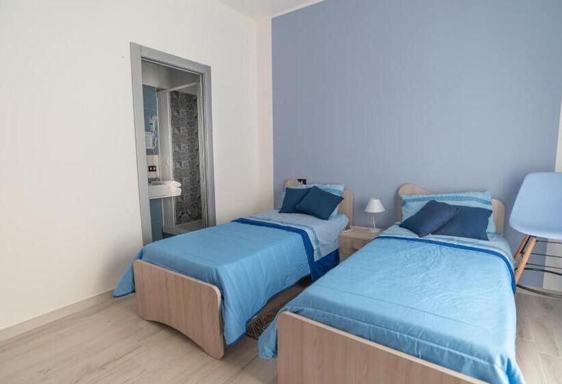 Номер Стандарт с Балконом, Benvenuti In Puglia B&b