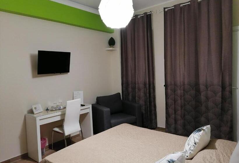 اتاق استاندارد با بالکن, Home Syrakos B&b