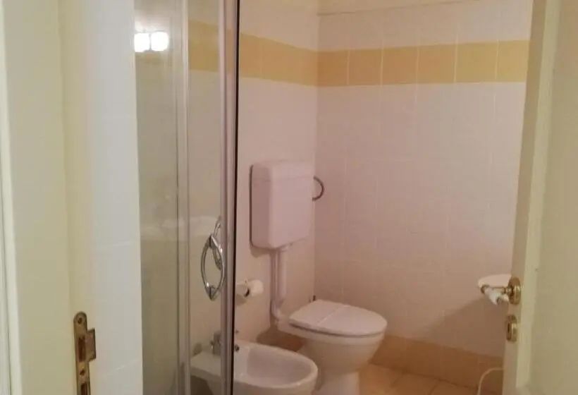 デラックスルーム, Landolina Palace