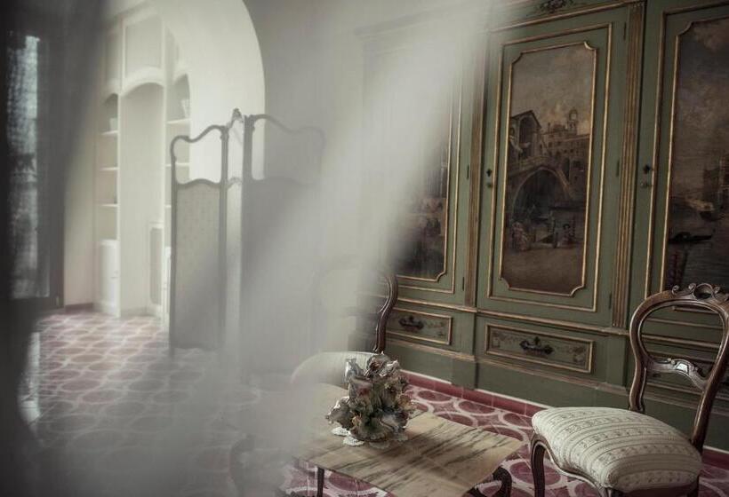 Люкс с Террасой, Villa Delle Querce Resort