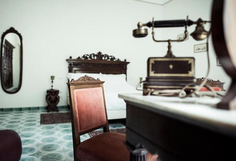 جناح جونيور مزوَّد بشرفة, Villa Delle Querce Resort