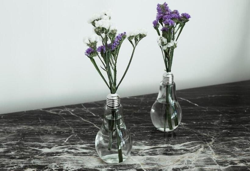 جناح جونيور, Villa Delle Querce Resort