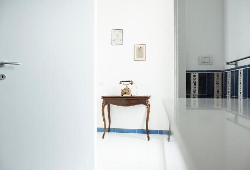 جناح جونيور مزوَّد بتراس, Villa Delle Querce Resort