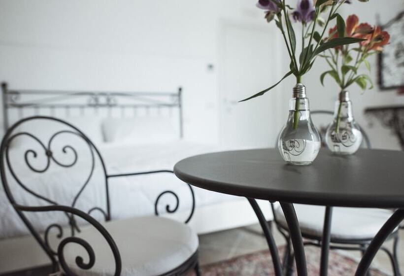 غرفة سوبيريور ثلاثية, Villa Delle Querce Resort