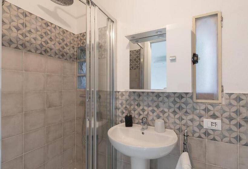 غرفة دوبلكس, La Sterlizia Di Santa Croce