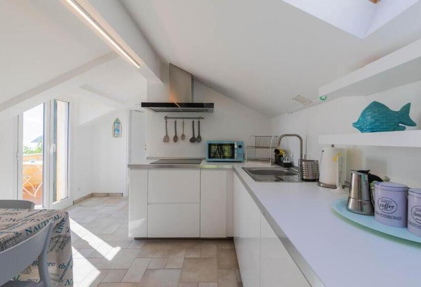 شقة غرفة واحدة مطلة على البحر, La Sterlizia Di Santa Croce