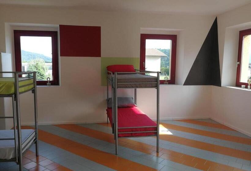 חדר משפחתי, Ostello Di San Germano