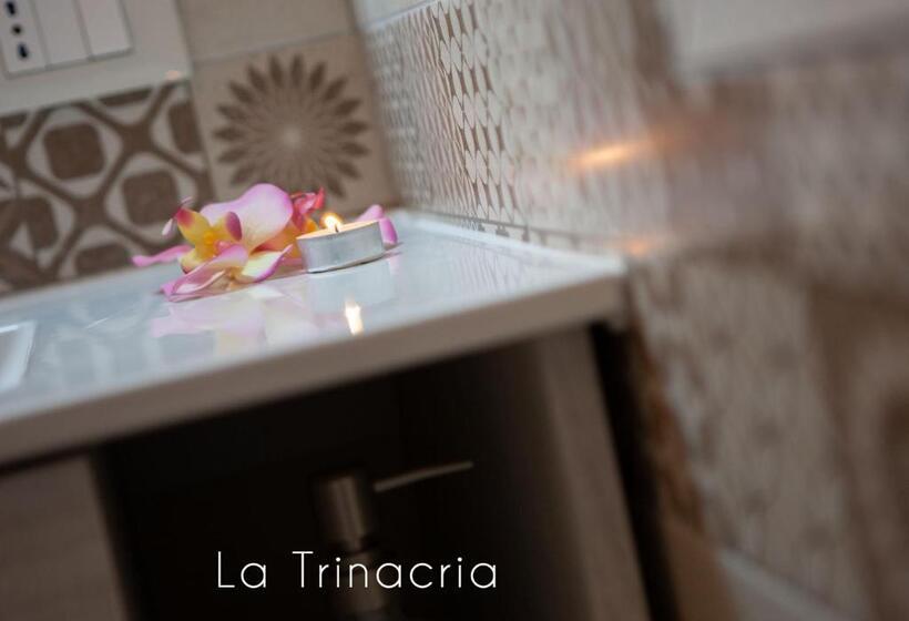 Семейное Студио, La Trinacria