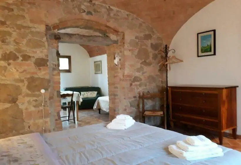 スタンダードトリプルルーム, Podere Alberello