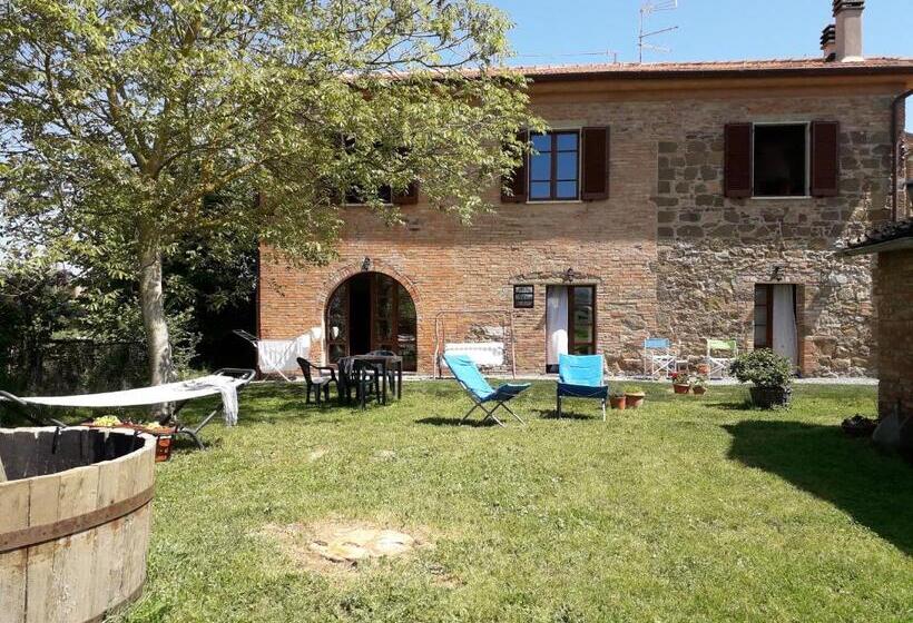 غرفة قياسية ثلاثية, Podere Alberello