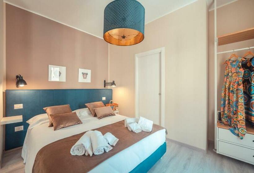 Полулюкс с Балконом, A Coffa Rooms
