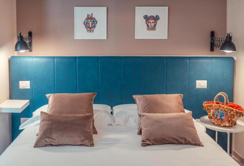 סוויטת ג'וניור עם מרפסת, A Coffa Rooms