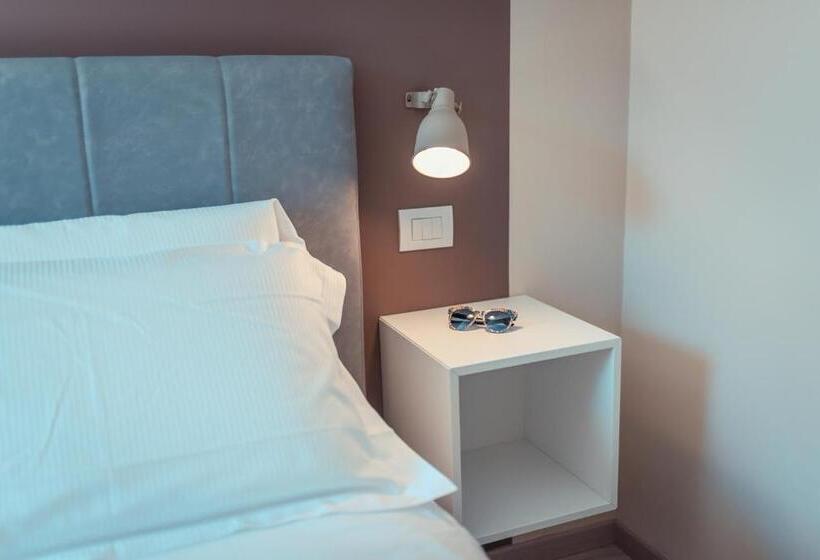 חדר סטנדרט עם מרפסת, A Coffa Rooms