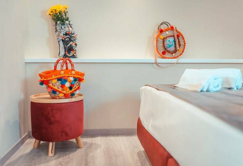 חדר סטנדרט, A Coffa Rooms