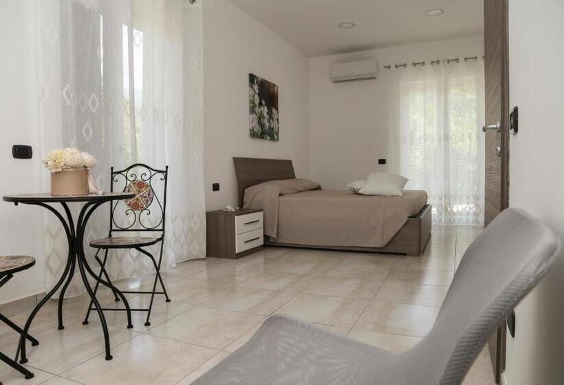 חדר סופריור עם מיטת קינג, Il Giardino