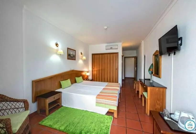 اتاق استاندارد, Colina Do Mar