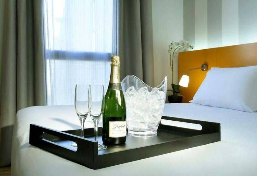 اتاق استاندارد, Exe Tres Cantos