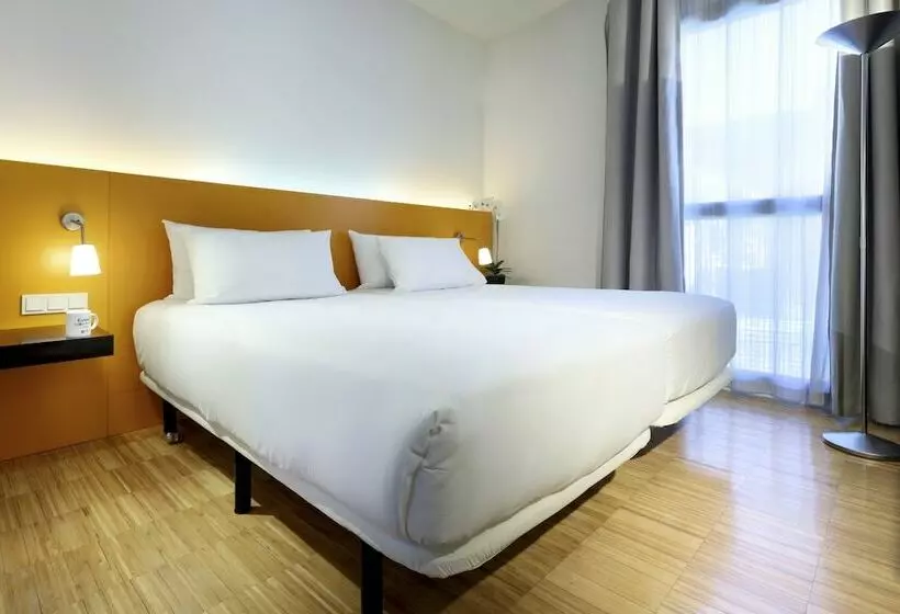 اتاق استاندارد, Exe Tres Cantos
