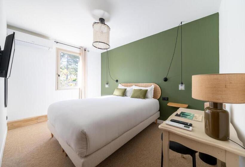 标准间, Hôtel La Garrigue & Bar Piscine