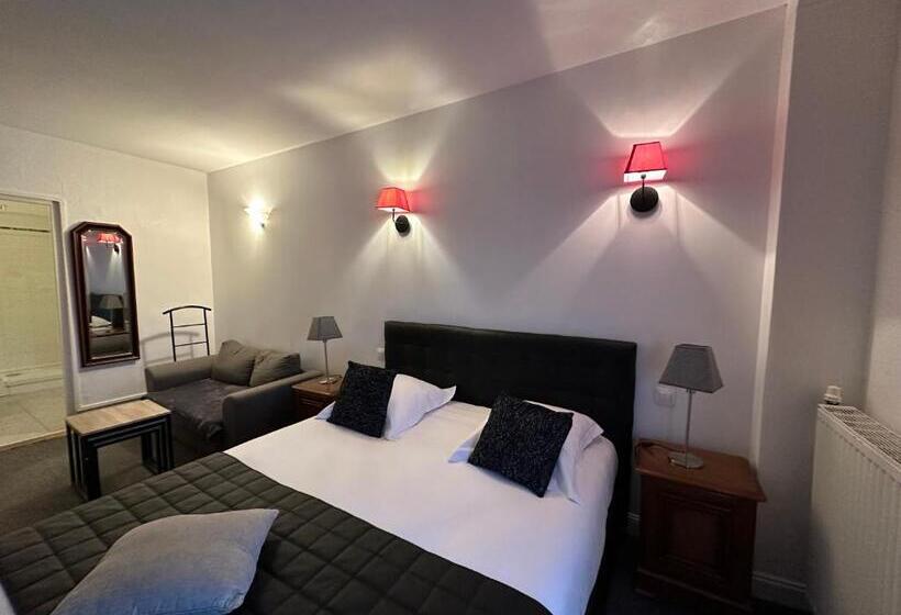 اتاق سوپریور, Le Saint Yves