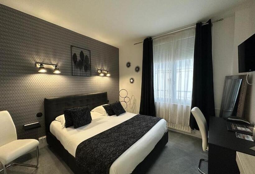 اتاق سوپریور, Le Saint Yves