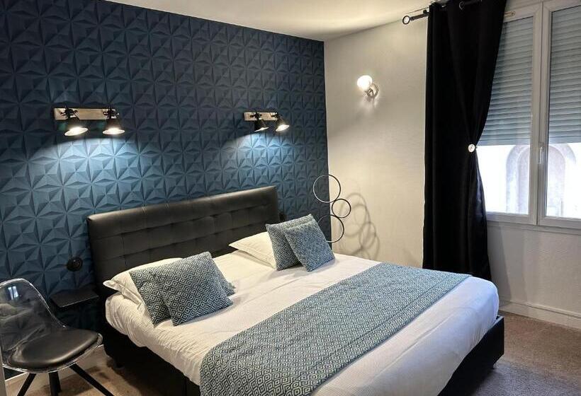 اتاق سوپریور, Le Saint Yves