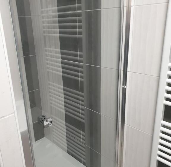 سوییت, Le Saint Yves