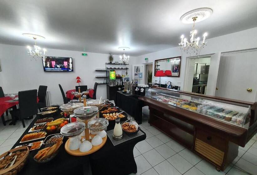 اتاق استاندارد یک نفره, Le Saint Yves