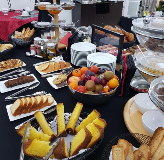 اتاق استاندارد, Le Saint Yves