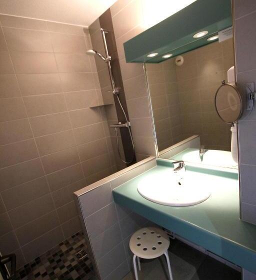 Четырехместный Номер Стандарт, Les Portes De La Vallee