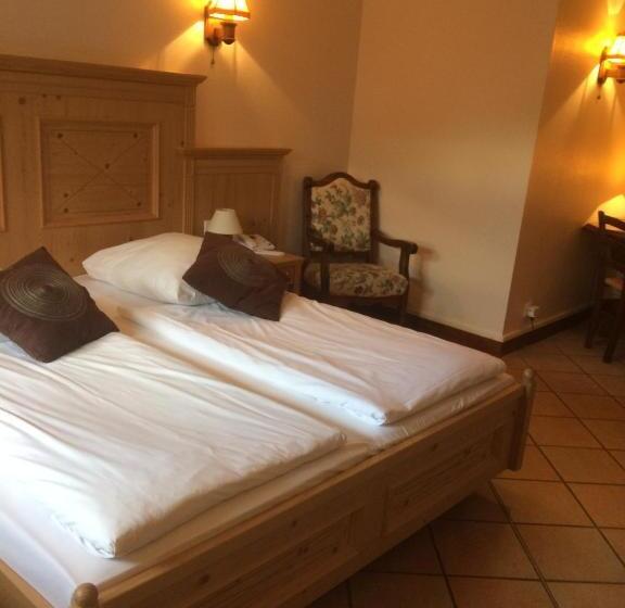 Номер Стандарт Адаптированный для Инвалидов, Les Portes De La Vallee