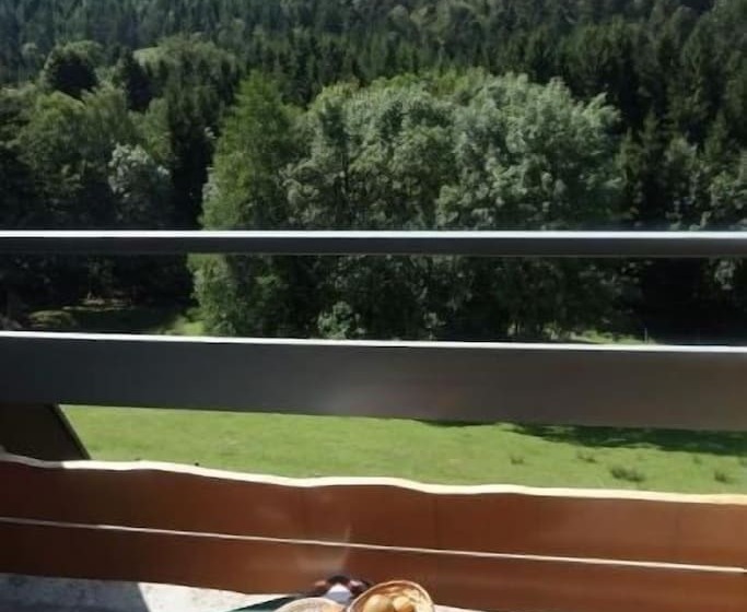 Номер Стандартный с Видом, De La Grande Cascade