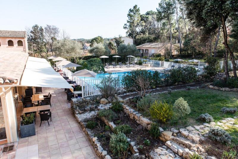 غرفة قياسية فردية, Logis Hostellerie De L Abbaye