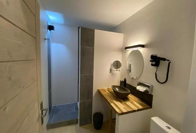 デラックススイート, Logis Hostellerie De L Abbaye