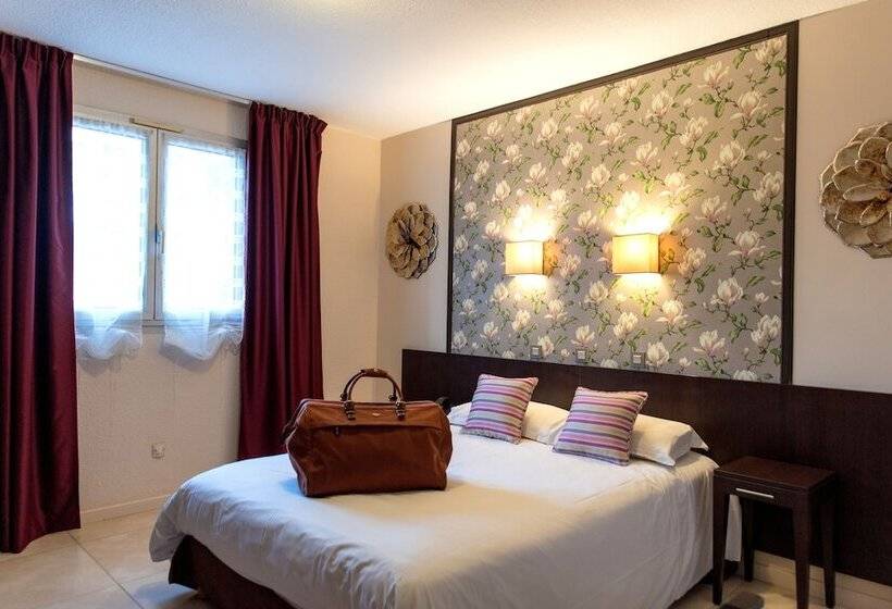 Номер Стандарт, Logis Hostellerie De L Abbaye