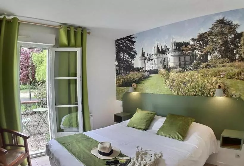 テラス付きスタンダードルーム, Logis Hôtel Du Château