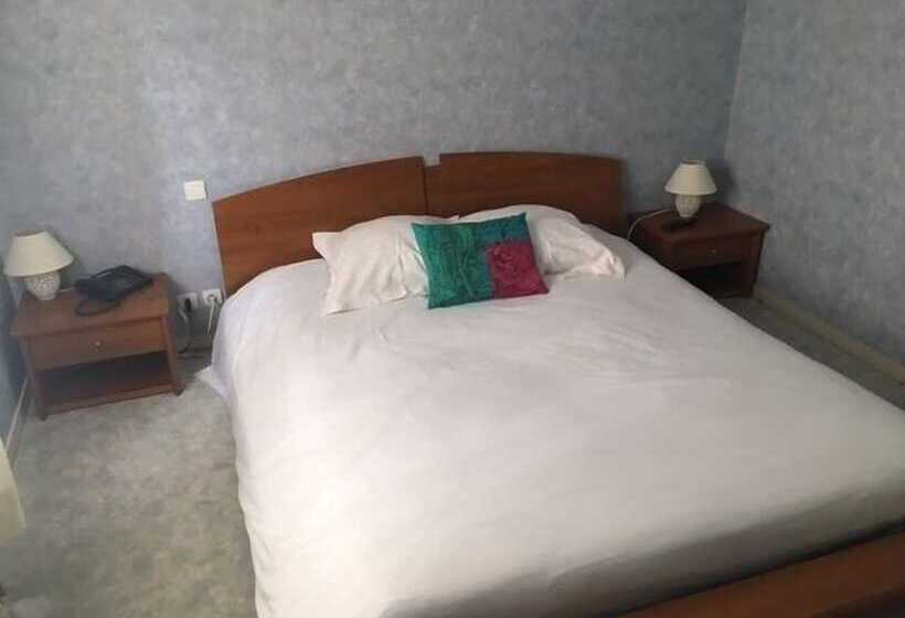 スタンダードルーム, Logis Hôtel Restaurant Auberge Les Vallées Du Perche