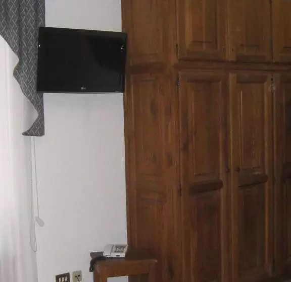 スタンダード４人部屋, Villa Plinia