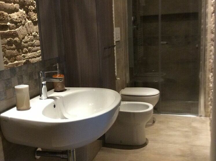 Семейное Студио, B&b Dimora Damiani