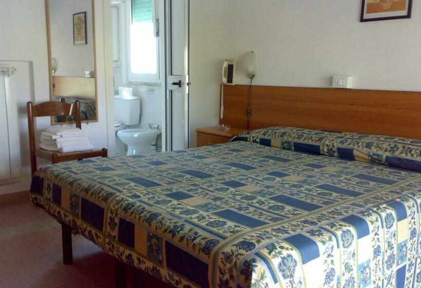 バルコニー付スタンダード４ベッドルーム, Margot