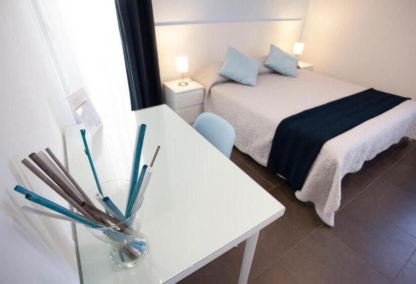 带大床的标准间, Rosella S Rooms