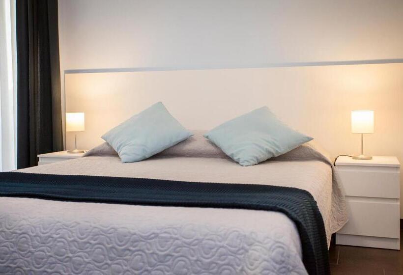 带大床的标准间, Rosella S Rooms