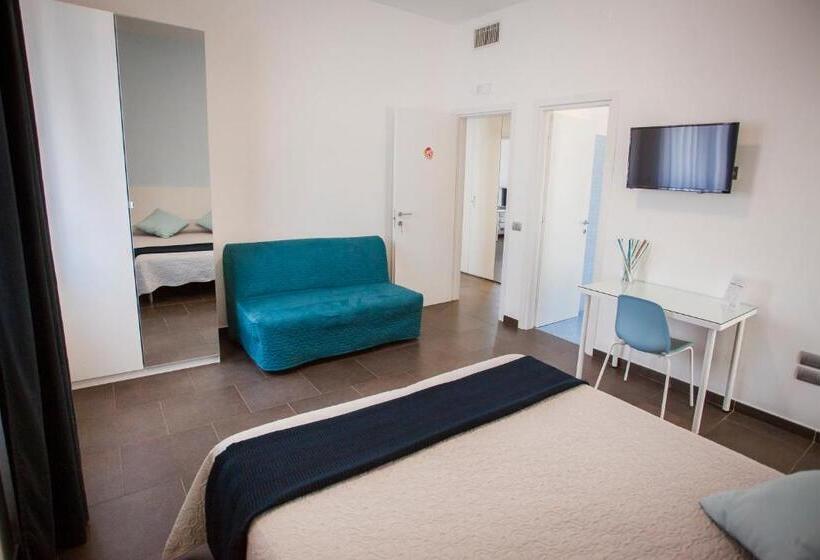 带大床的标准间, Rosella S Rooms