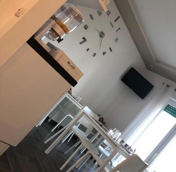 חדר סטנדרט עם מיטת קינג, Civico 29