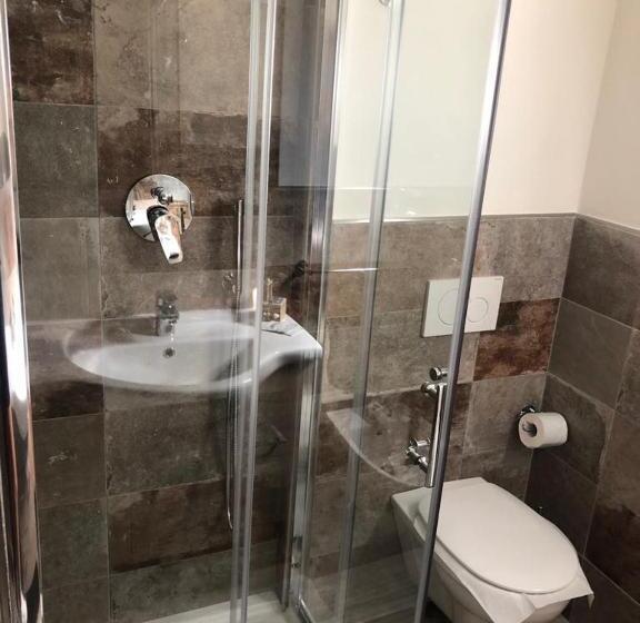 חדר סופריור לארבעה, La Valle Di Anna