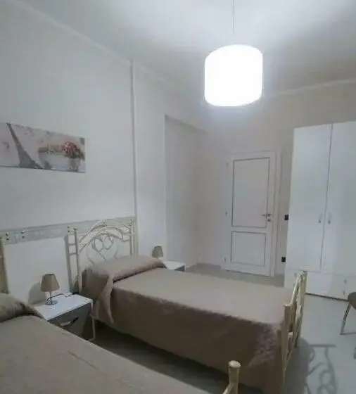 اتاق استاندارد سه نفره, B&b I Portici